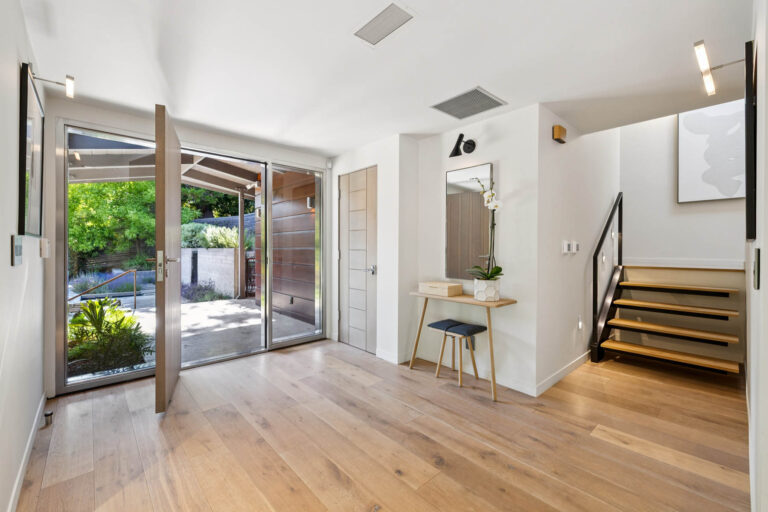 009-22-grove-drive.82277.p3k.018